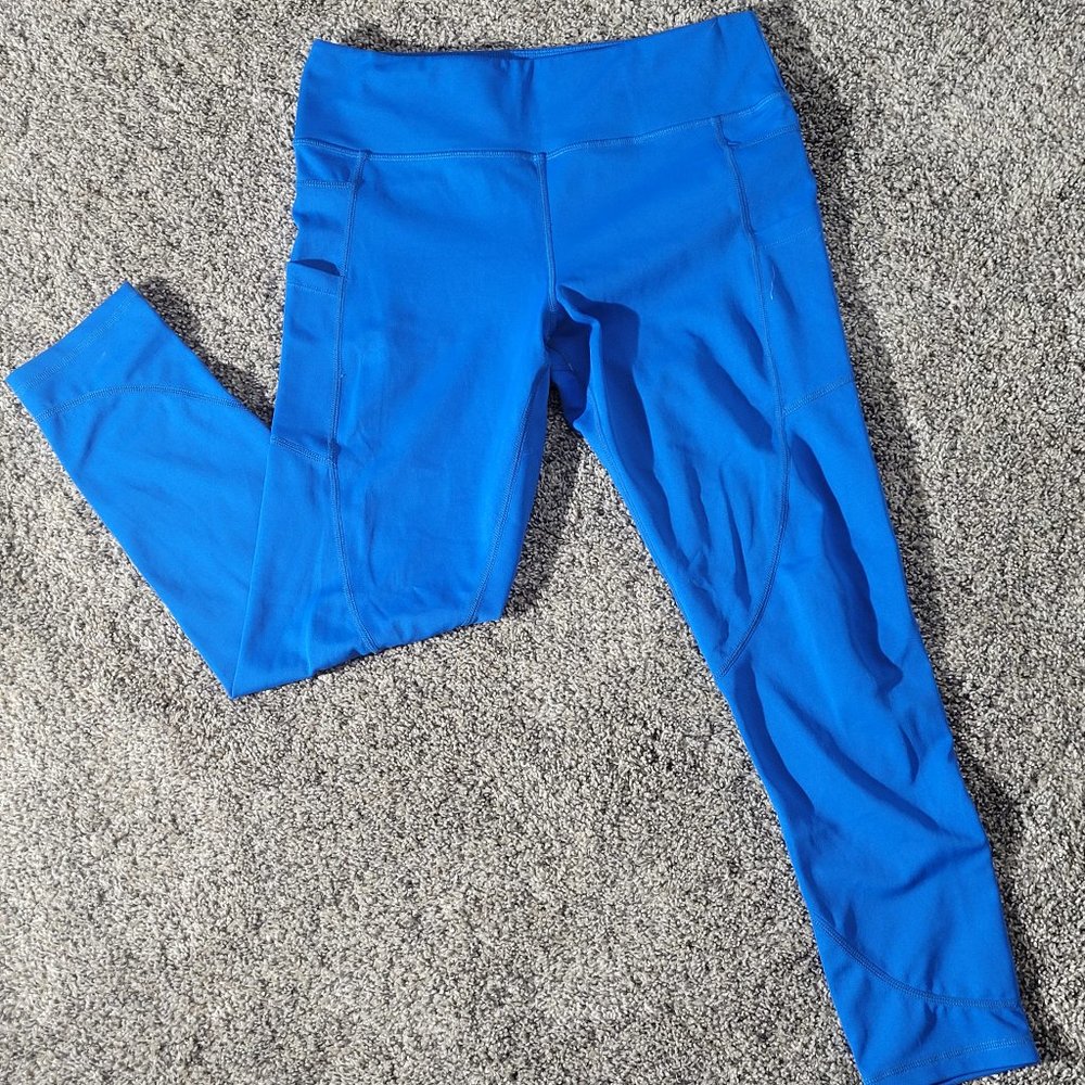Zyia Royal Blue Capri Pocket Legging